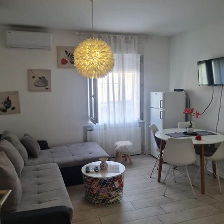 Cute Modern Apartman Zagreb Exterior foto